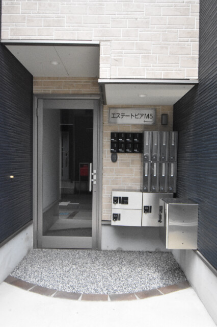 ��ʌ��������܎s������厚�@���̃A�p�[�g�̃G���g�����X