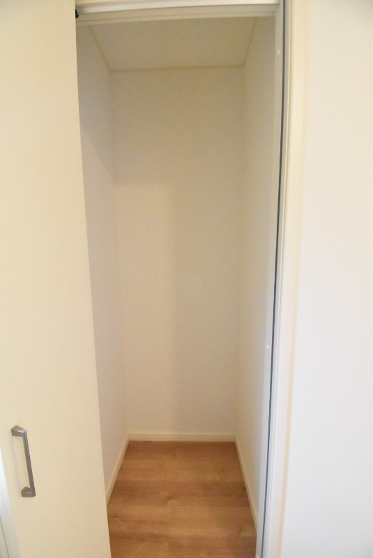 ��ʌ��������܎s������厚���V��̃A�p�[�g�̎��[