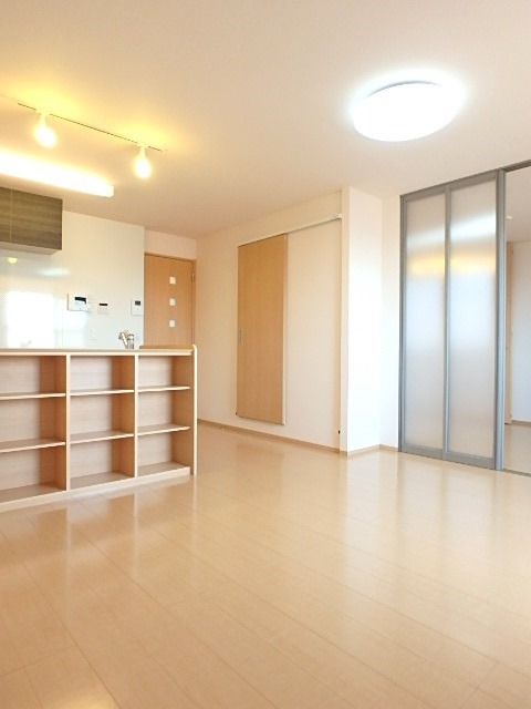 ��ʌ��������܎s������厚����O�̃A�p�[�g�̋��ԁE���r���O