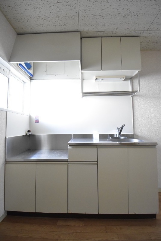 ��ʌ��������܎s������㗎���X���ڂ̃A�p�[�g�̃L�b�`��