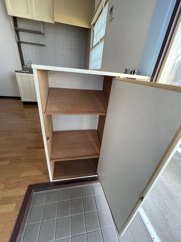 ��ʌ��������܎s��΋�{���Q���ڂ̃A�p�[�g�̎��[