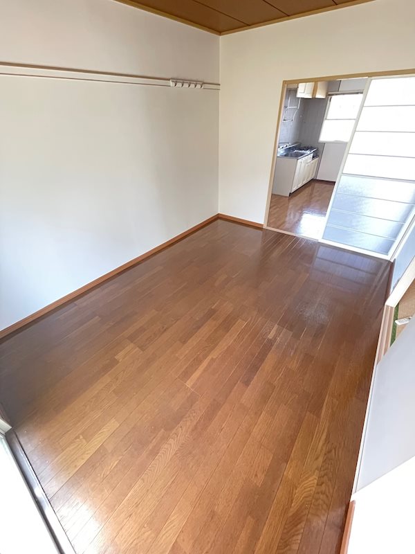 ��ʌ��������܎s��΋�{���Q���ڂ̃A�p�[�g�̂��̑�