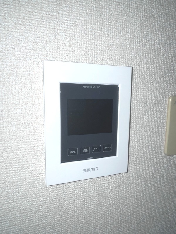 ��ʌ��������܎s��΋���q�P���ڂ̃A�p�[�g�̂��̑�