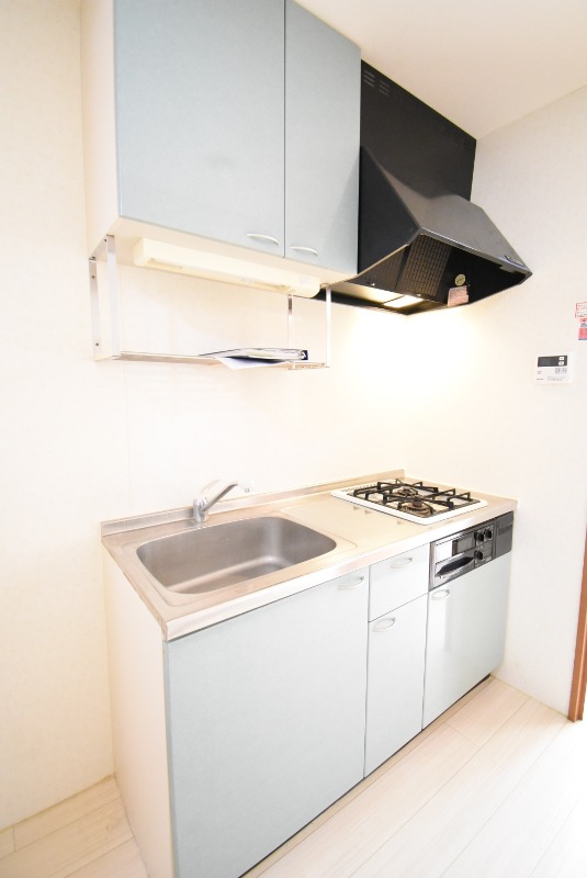 ��ʌ��������܎s�k����i���R���ڂ̃}���V�����̃L�b�`��