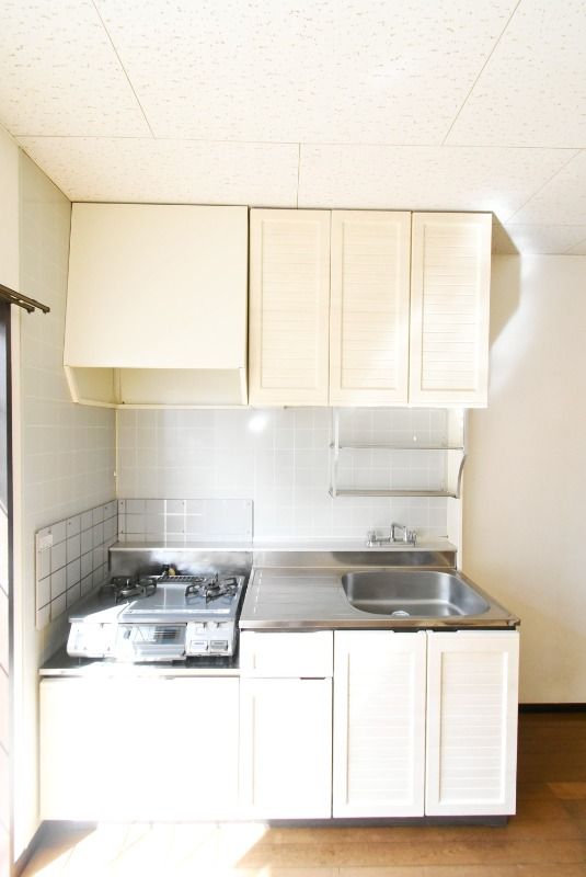 ��ʌ��������܎s��΋戤�����̃A�p�[�g�̃L�b�`��