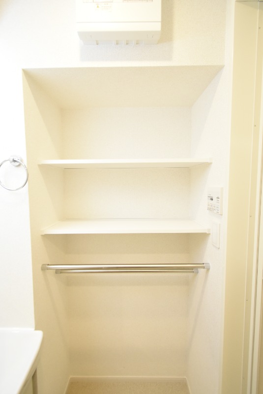 ��ʌ��������܎s������厚���V��̃A�p�[�g�̂��̑������E�X�y�[�X