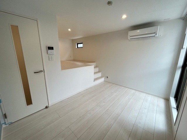 ��ʌ��������܎s����厚���V�n�̃A�p�[�g�̂��̑������E�X�y�[�X