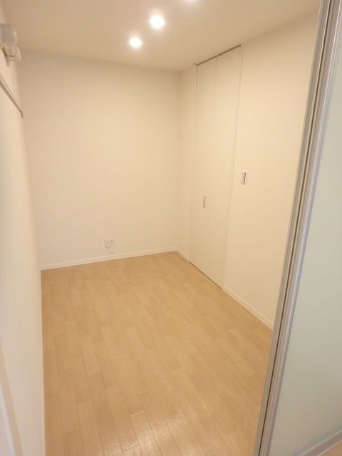 ��ʌ��������܎s��{��y�蒬�Q���ڂ̃}���V�����̂��̑�