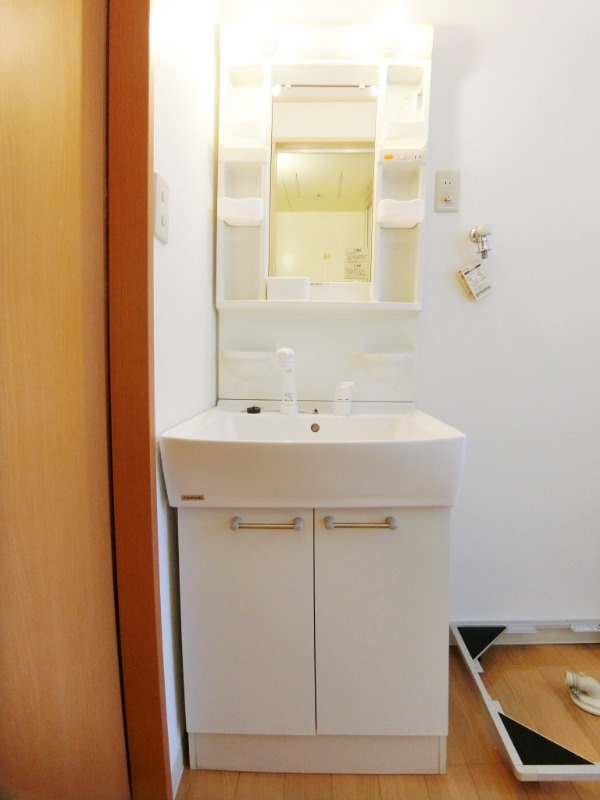 ��ʌ��������܎s��{��x�̓����P���ڂ̃A�p�[�g�̐��ʏ�