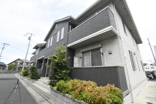 ��ʌ��������܎s������厚�ۃ���1160�̃A�p�[�g�̌����O��