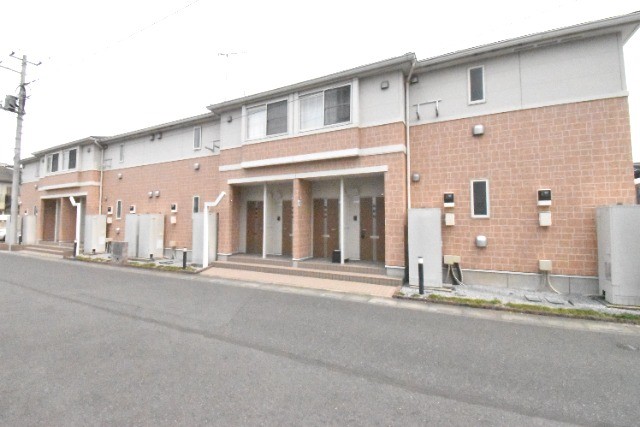 ��ʌ��z�J�s�V�z�J�Q���ڂ̃A�p�[�g�̃G���g�����X