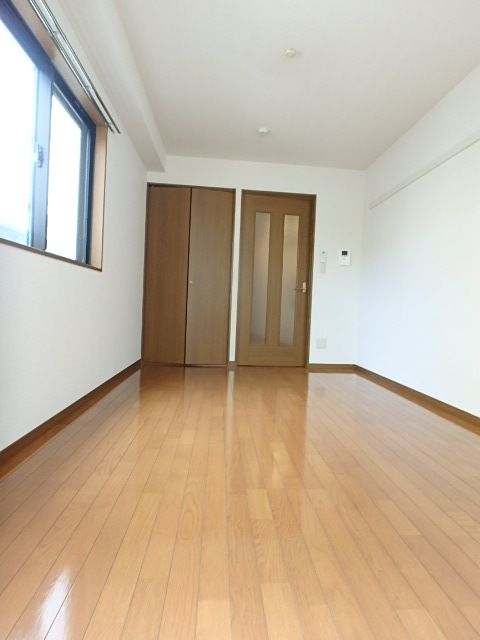 ��ʌ��������܎s��{��听���P���ڂ̃}���V�����̋��ԁE���r���O