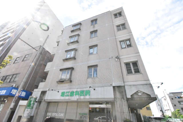 ��ʌ��������܎s��{�扺���Q����51-8�̃}���V�����̌����O��