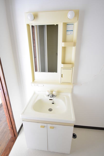 ��ʌ��������܎s����厚�󗈂̃}���V�����̐��ʏ�