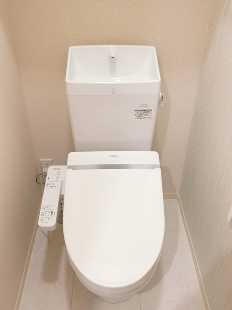 ��ʌ��������܎s�����擌��{�P���ڂ̃A�p�[�g�̃g�C��