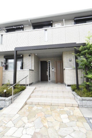 ��ʌ��������܎s�����擌��{�P���ڂ̃A�p�[�g�̃G���g�����X