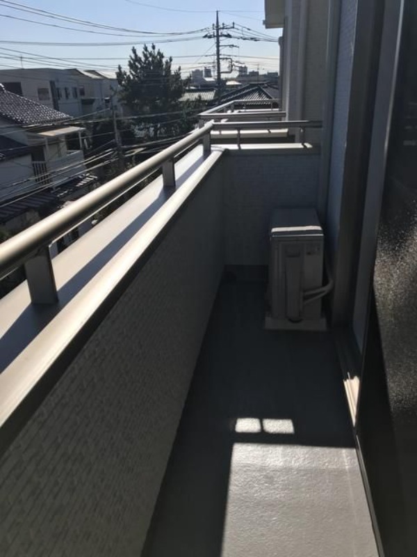 ��ʌ��������܎s�Y�a��̉ƂV���ڂ̈�ˌ��Ẵo���R�j�[