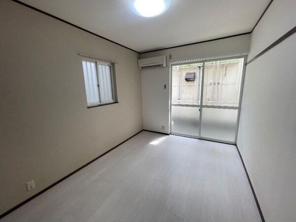 ��ʌ��������܎s����厚��v�ۗ̉Ƃ̃A�p�[�g�̂��̑������E�X�y�[�X