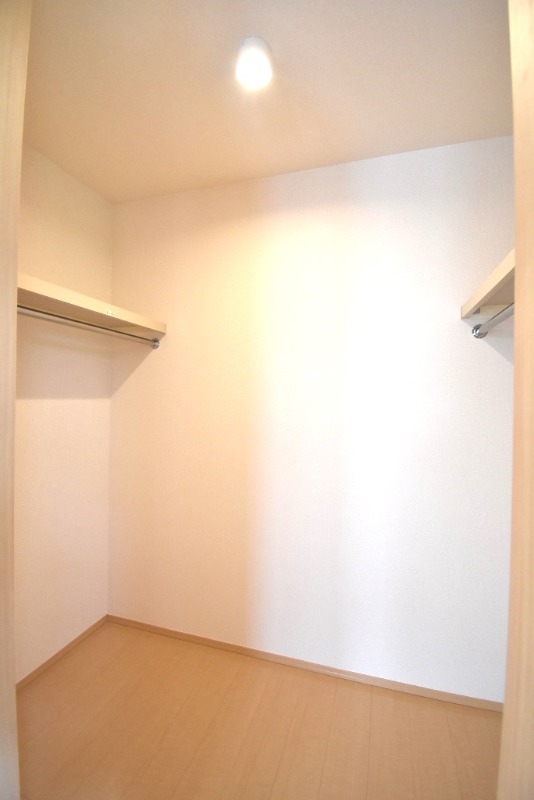 ��ʌ��������܎s�k��{�����R���ڂ̃A�p�[�g�̎��[