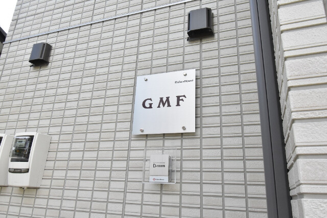 ��ʌ��������܎s�k��{�����R���ڂ̃A�p�[�g�̎���