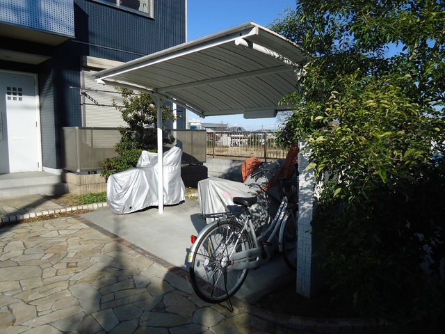 ��ʌ��������܎s��{��V�����P���ڂ̃A�p�[�g�̂��̑�