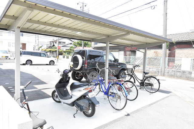 ��ʌ��������܎s��{��O���Q���ڂ̃A�p�[�g�̂��̑�