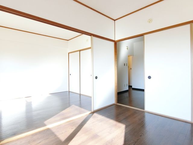 ��ʌ��@�c�s����Q���ڂ̃}���V�����̂��̑������E�X�y�[�X