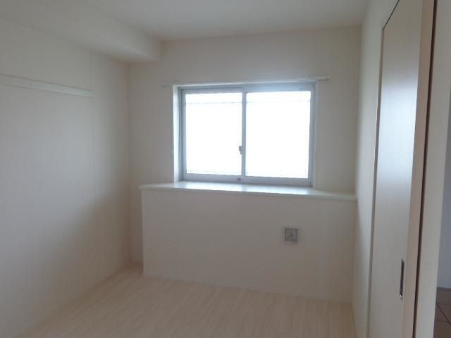 ��ʌ��������܎s�΋�厚���̃}���V�����̐Q��