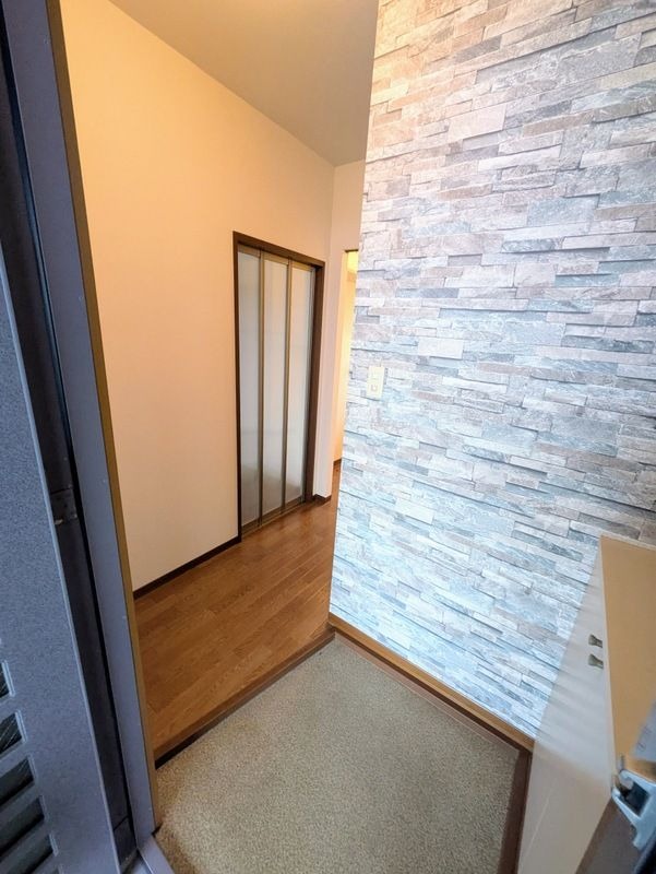 ��ʌ��������܎s����厚���V�n�̃A�p�[�g�̌���