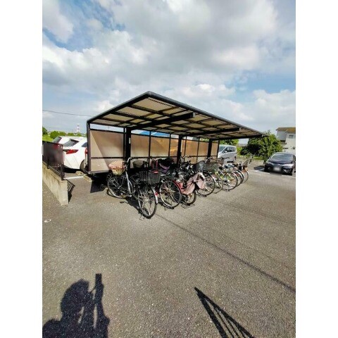 ��ʌ��������܎s����厚���V�n�̃A�p�[�g�̂��̑�