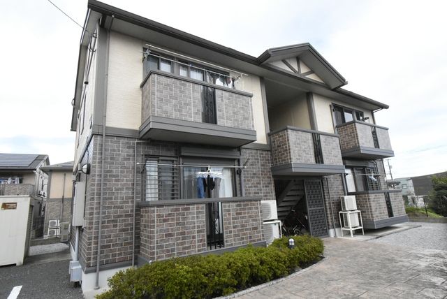 ��ʌ��������܎s����O���U����1703-1�̃A�p�[�g�̌����O��