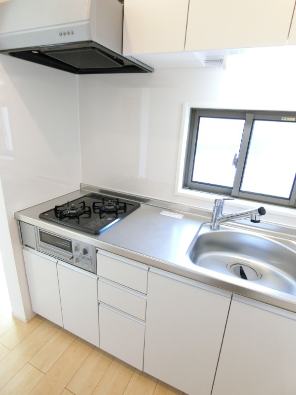 ��ʌ��������܎s��΋撇���Q���ڂ̃A�p�[�g�̃L�b�`��