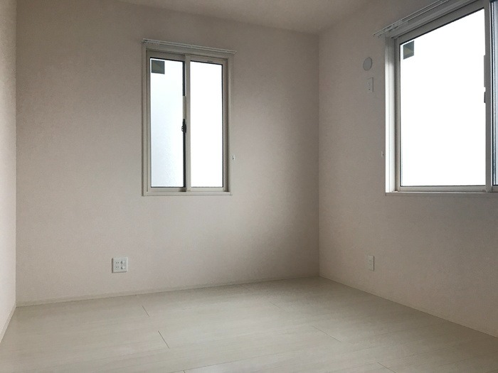 ��ʌ�����s�厚���s�̃A�p�[�g�̂��̑������E�X�y�[�X