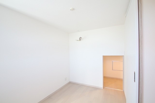 ��ʌ��������܎s�k��{�����̃A�p�[�g�̎��[