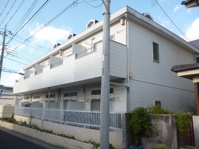 ��ʌ��������܎s�k��������Q����319-1�̃A�p�[�g�̌����O��