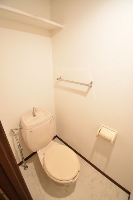 ��ʌ��@�c�s���V�h�Q���ڂ̃A�p�[�g�̃g�C��