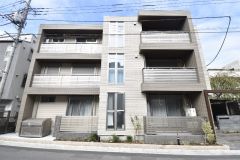 ��ʌ��������܎s��{��听���R����368-1�̃}���V�����̌����O��