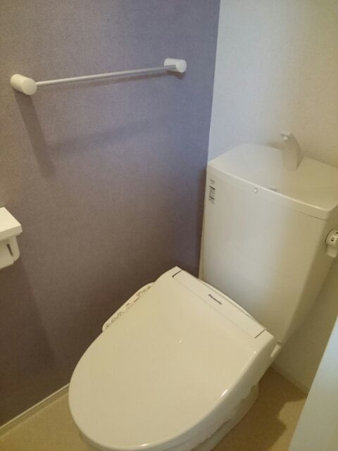 ��ʌ��k�����S�ɓޒ����h��S���ڂ̃A�p�[�g�̃g�C��