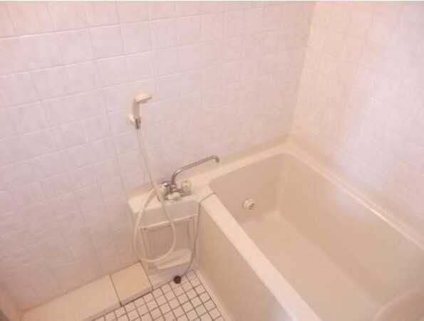 ��ʌ��������܎s�����擌��{�U���ڂ̃}���V�����̃o�X