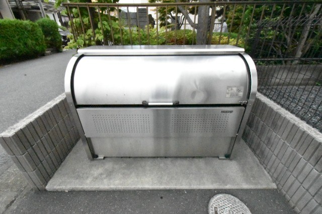 ��ʌ�����s�˒ˋ����̃A�p�[�g�̂��̑�