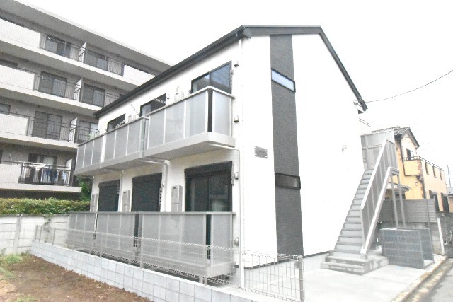 ��ʌ������s�h���R����15-15-3�̃A�p�[�g�̌����O��