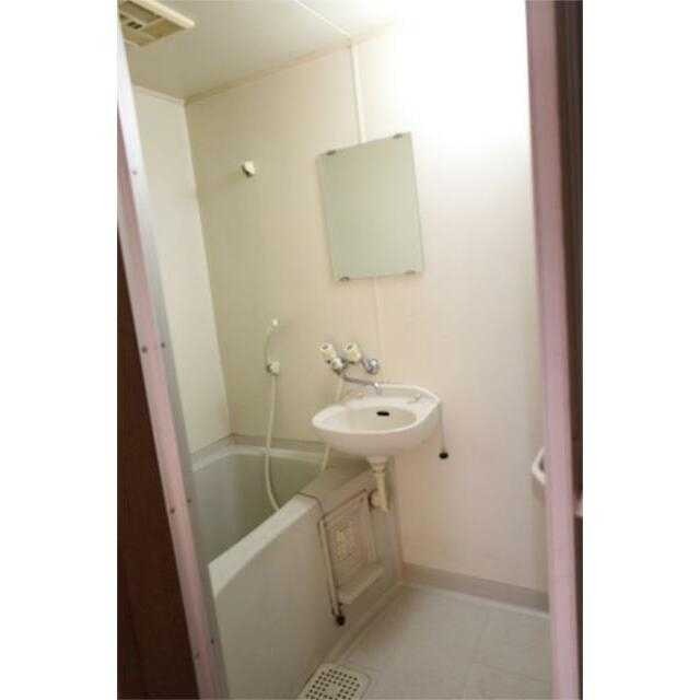 ��ʌ��������܎s���撆���Q���ڂ̃A�p�[�g�̐��ʏ�