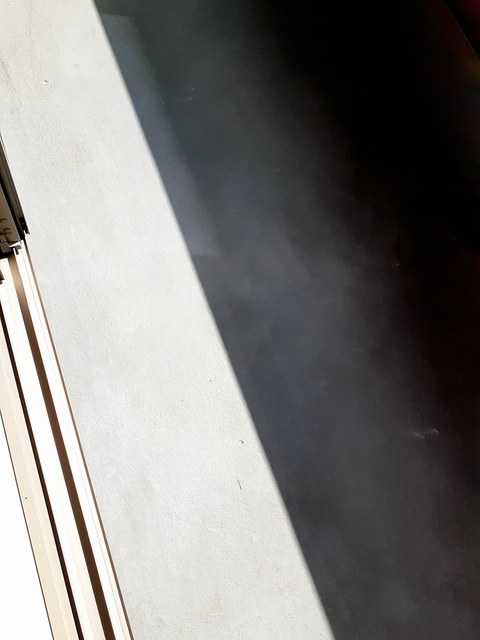 ��ʌ��������܎s��΋�������P���ڂ̃A�p�[�g�̃o���R�j�[