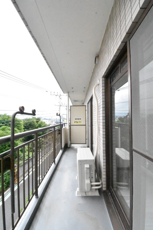 ��ʌ��������܎s�����擌��{�V���ڂ̃}���V�����̃o���R�j�[