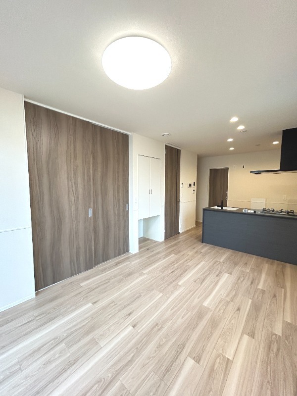 ��ʌ��������܎s�������a�c���P���ڂ̃}���V�����̋����E���r���O