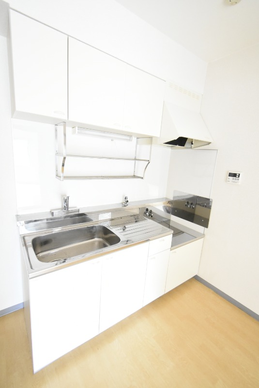 ��ʌ��������܎s��{��x�̓����Q���ڂ̃}���V�����̃L�b�`��