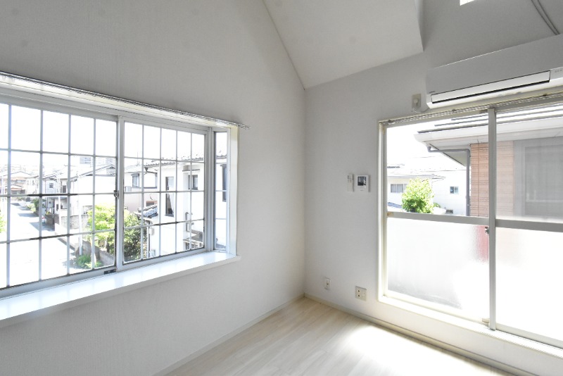 ��ʌ��������܎s����c���S���ڂ̃A�p�[�g�̋��ԁE���r���O