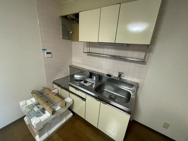 ��ʌ��������܎s��{��O���P���ڂ̃}���V�����̃L�b�`��