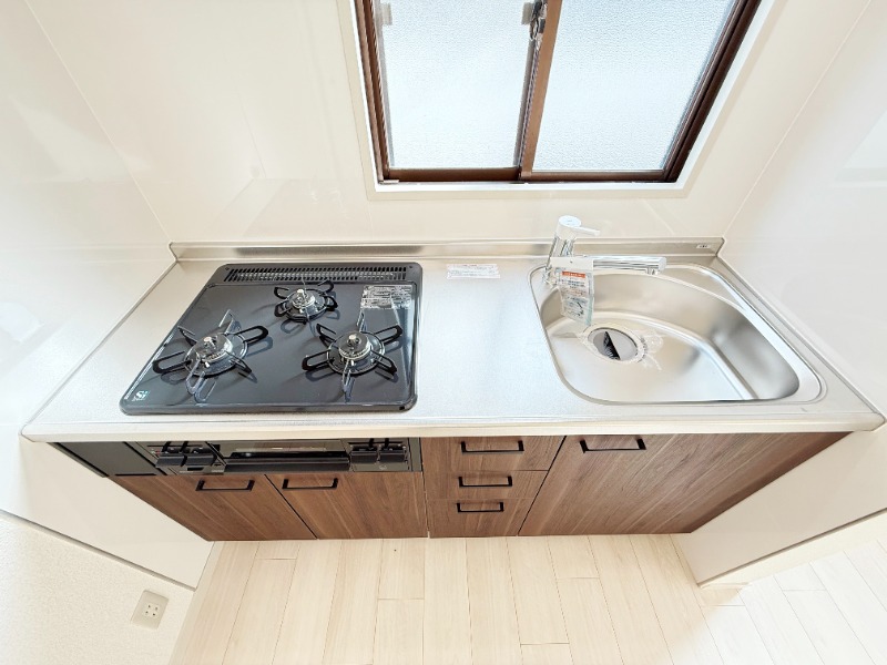 ��ʌ�����s�O��P���ڂ̃}���V�����̃L�b�`��