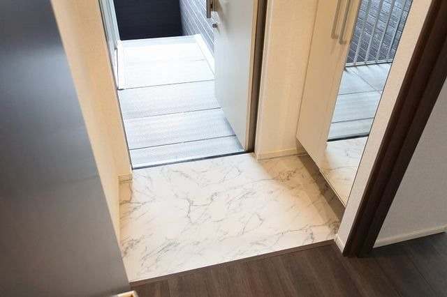 ��ʌ�����s�����P���ڂ̃A�p�[�g�̌���